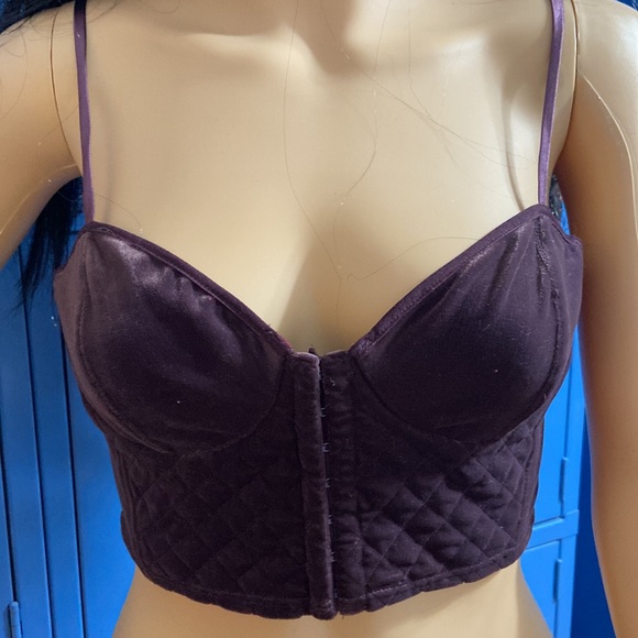 Vintage 90’s Velvet Bra & Panty set. - Picture 4 of 12